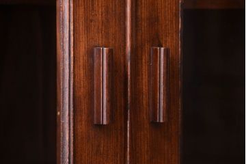 アンティーク家具　和製アンティーク　飾り台付きの上品な古いブックケース(本箱)