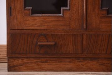 アンティーク家具　和製アンティーク　飾り台付きの上品な古いブックケース(本箱)