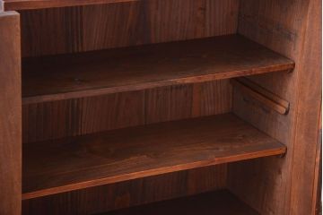 アンティーク家具　和製アンティーク　飾り台付きの上品な古いブックケース(本箱)