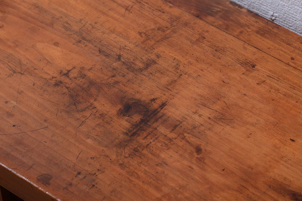 アンティーク家具　和製アンティーク　古い木味の小さなローボード(収納棚)