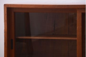 アンティーク家具　和製アンティーク　古い木味の小さなローボード(収納棚)