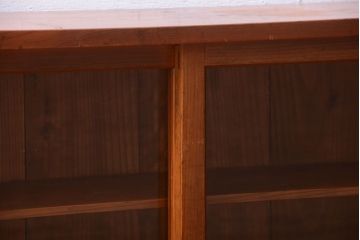 アンティーク家具　和製アンティーク　古い木味の小さなローボード(収納棚)