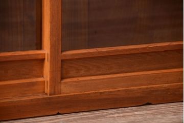 アンティーク家具　和製アンティーク　古い木味の小さなローボード(収納棚)