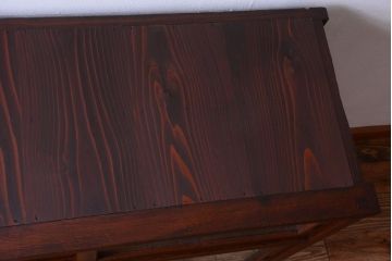 アンティーク家具　和製アンティーク　結霜ガラス入り!前面欅材の鉄脚サイドボード(収納棚)