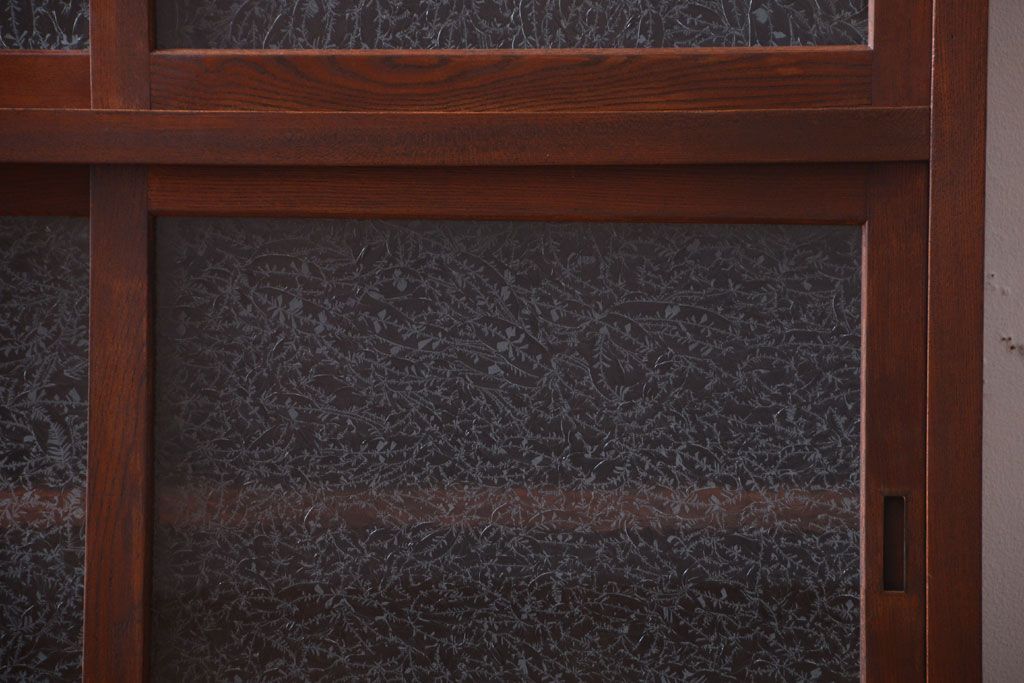 アンティーク家具　和製アンティーク　結霜ガラス入り!前面欅材の鉄脚サイドボード(収納棚)