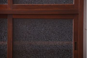 アンティーク家具　和製アンティーク　結霜ガラス入り!前面欅材の鉄脚サイドボード(収納棚)