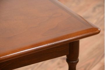 中古　飛騨産業　キツツキマーク　組み立て式ダイニングテーブル