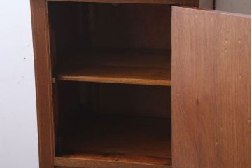 ヴィンテージ家具　イギリスビンテージ　象嵌!サイドキャビネット