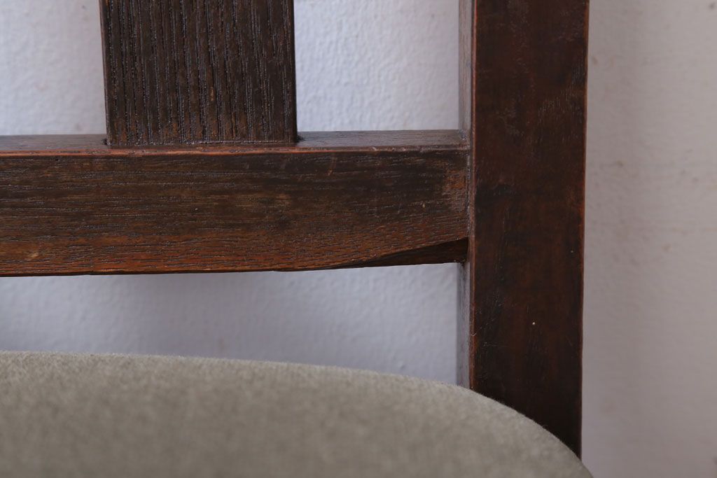 アンティーク家具　和製アンティーク　オーク材のシンプルなチェア