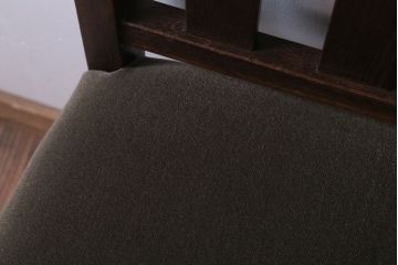 アンティーク家具　和製アンティーク　オーク材のシンプルなチェア