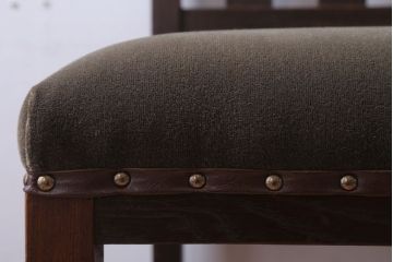 アンティーク家具　和製アンティーク　オーク材のシンプルなチェア