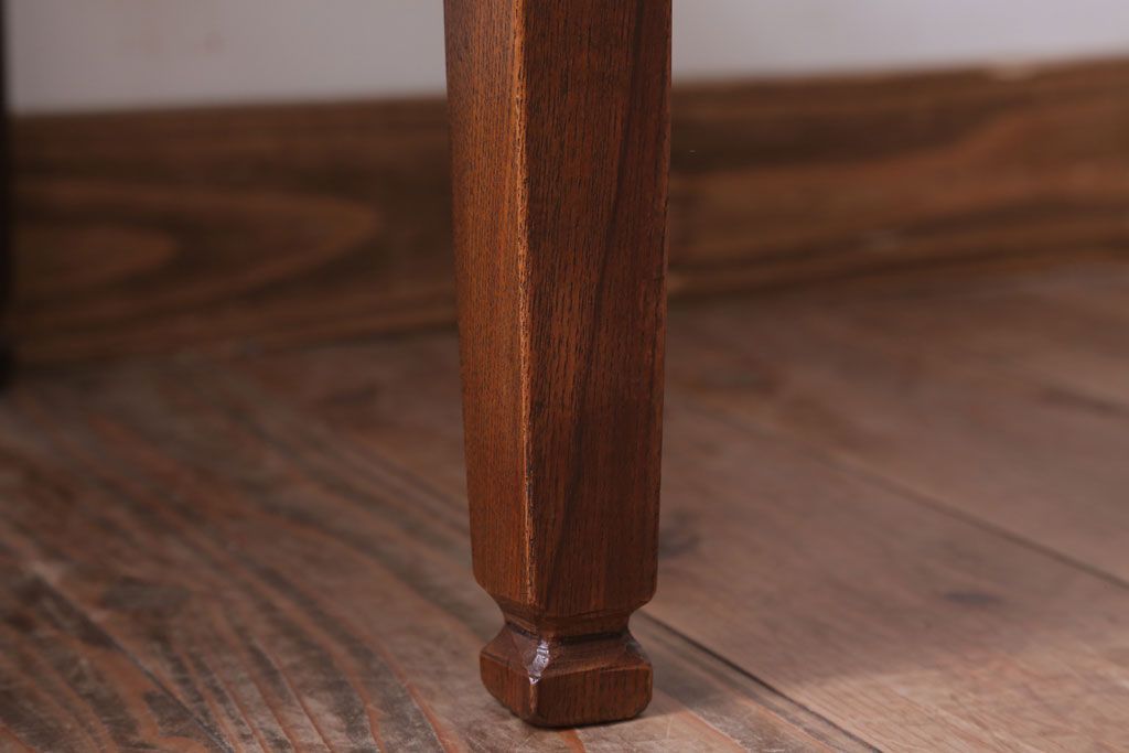 アンティーク家具　和製アンティーク　オーク材のシンプルなチェア