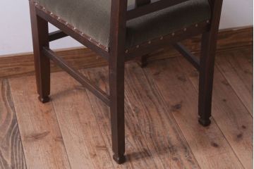 アンティーク家具　和製アンティーク　オーク材のシンプルなチェア