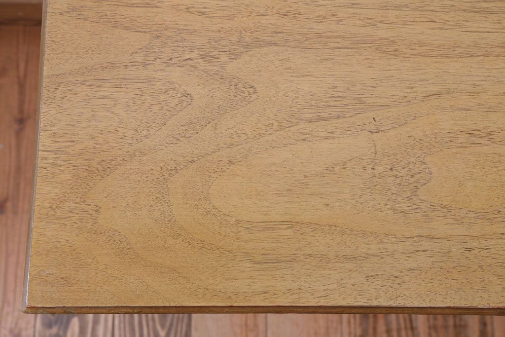 ヴィンテージ家具　ビンテージ　DREXEL HERITAGE(ドレクセルヘリテイジ)　サイドテーブル