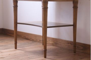 ヴィンテージ家具　ビンテージ　DREXEL HERITAGE(ドレクセルヘリテイジ)　サイドテーブル