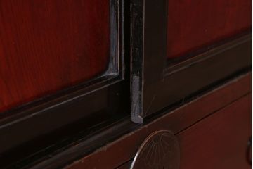 アンティーク家具　古民具・骨董　明治〜大正　前面欅材の漆塗り大川箪笥(水屋箪笥)