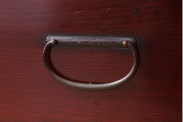 アンティーク家具　古民具・骨董　明治〜大正　前面欅材の漆塗り大川箪笥(水屋箪笥)