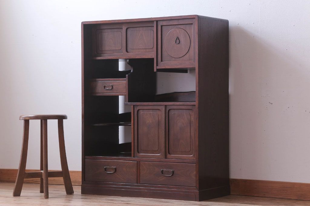 アンティーク家具　古民具・骨董　大正期　桑材製!上手物の高級アンティーク飾り棚