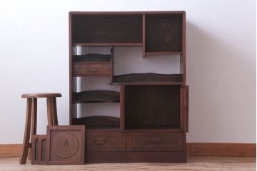 アンティーク家具　古民具・骨董　大正期　桑材製!上手物の高級アンティーク飾り棚