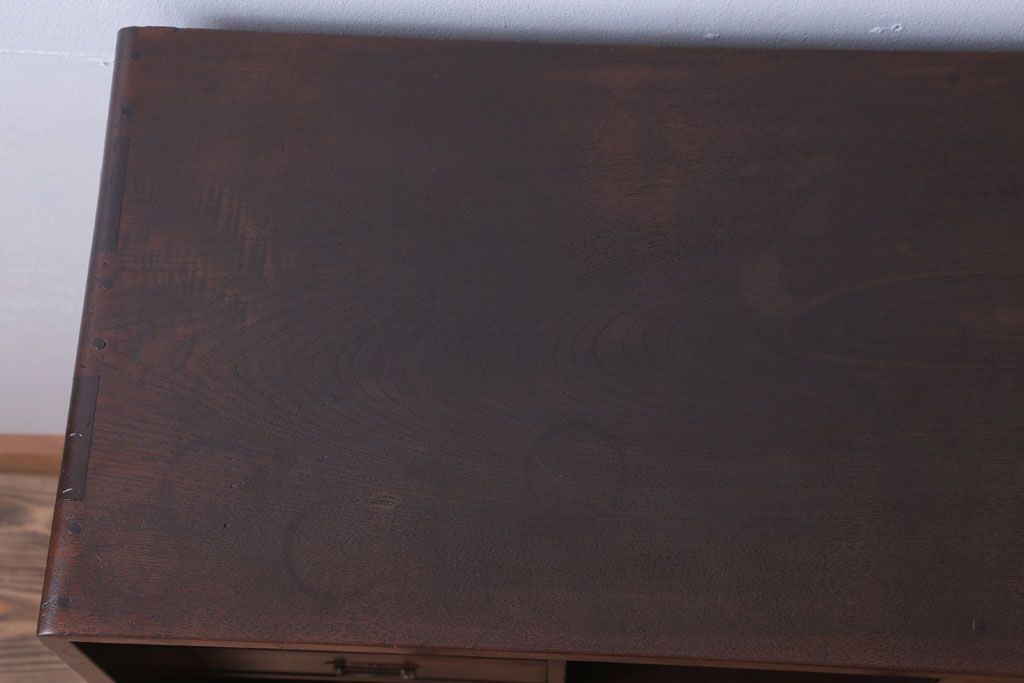 アンティーク家具　古民具・骨董　大正期　桑材製!上手物の高級アンティーク飾り棚