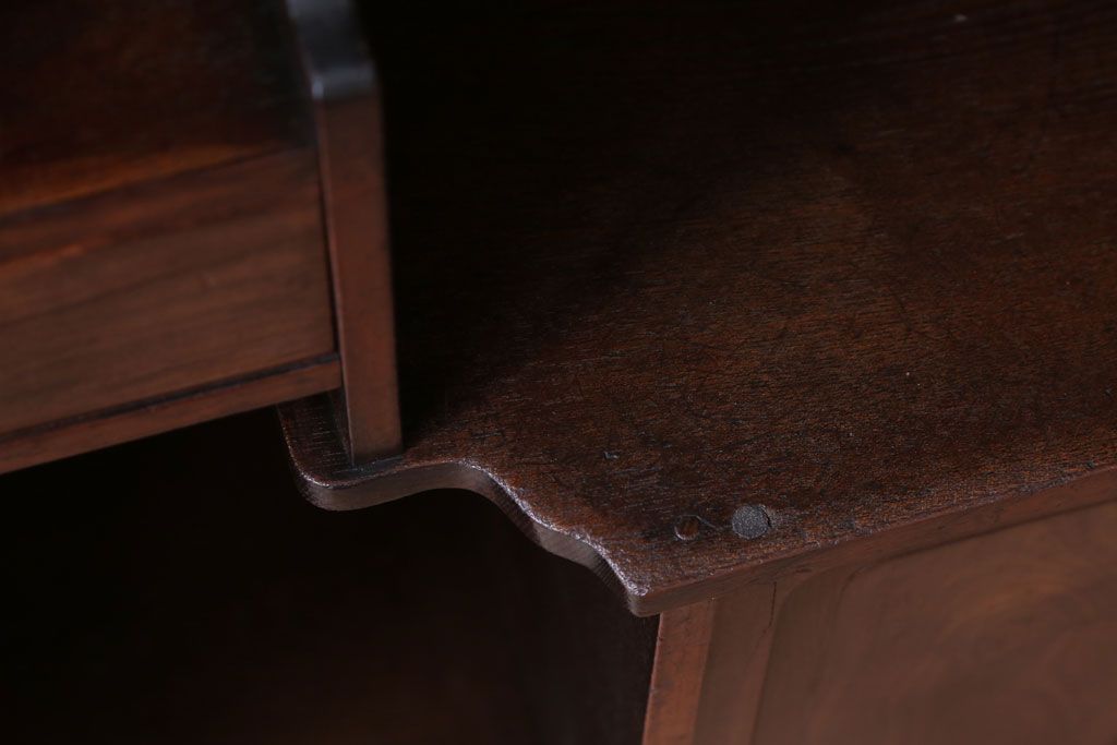 アンティーク家具　古民具・骨董　大正期　桑材製!上手物の高級アンティーク飾り棚