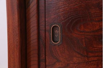 アンティーク家具　和製アンティーク　透かし彫り入り!三方欅材の茶棚(飾り棚)