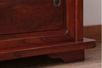 アンティーク家具　和製アンティーク　透かし彫り入り!三方欅材の茶棚(飾り棚)