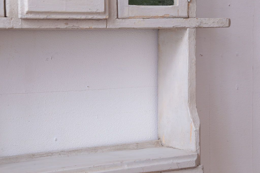 アンティーク家具　海外アンティーク　デザインガラス入り!古いペイント壁掛け戸棚