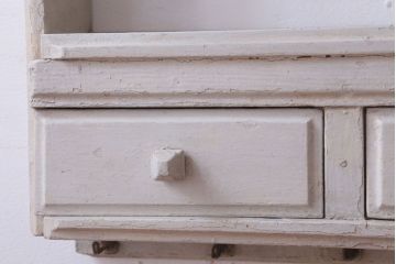 アンティーク家具　海外アンティーク　デザインガラス入り!古いペイント壁掛け戸棚