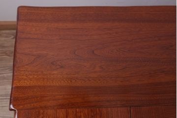 アンティーク雑貨　中古　伝統木芸士　石橋武士作　欅製　炉付きテーブル(定価65万円)