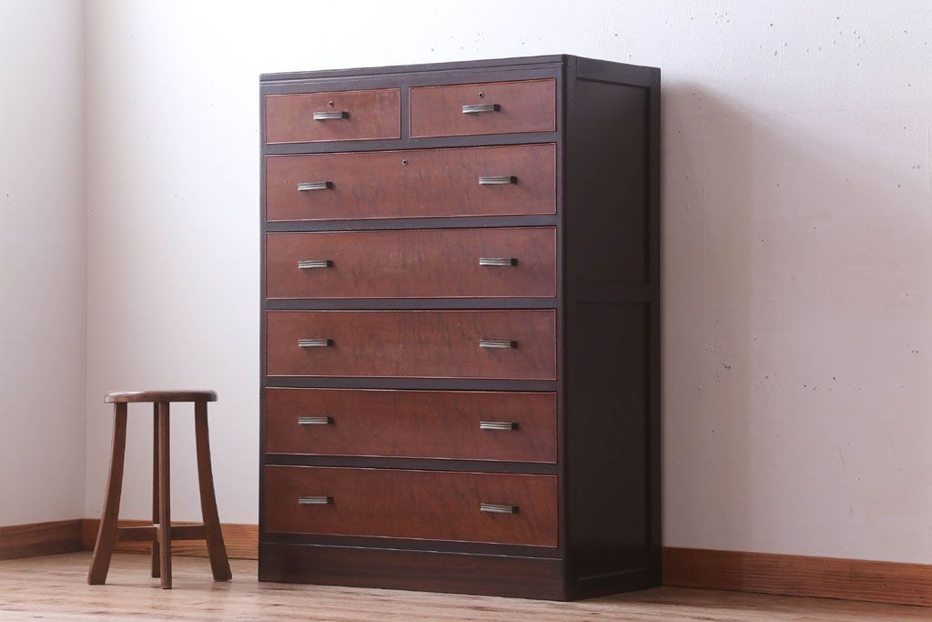 レトロ家具　昭和レトロ　シンプルデザイン!古い木のアンティークチェスト