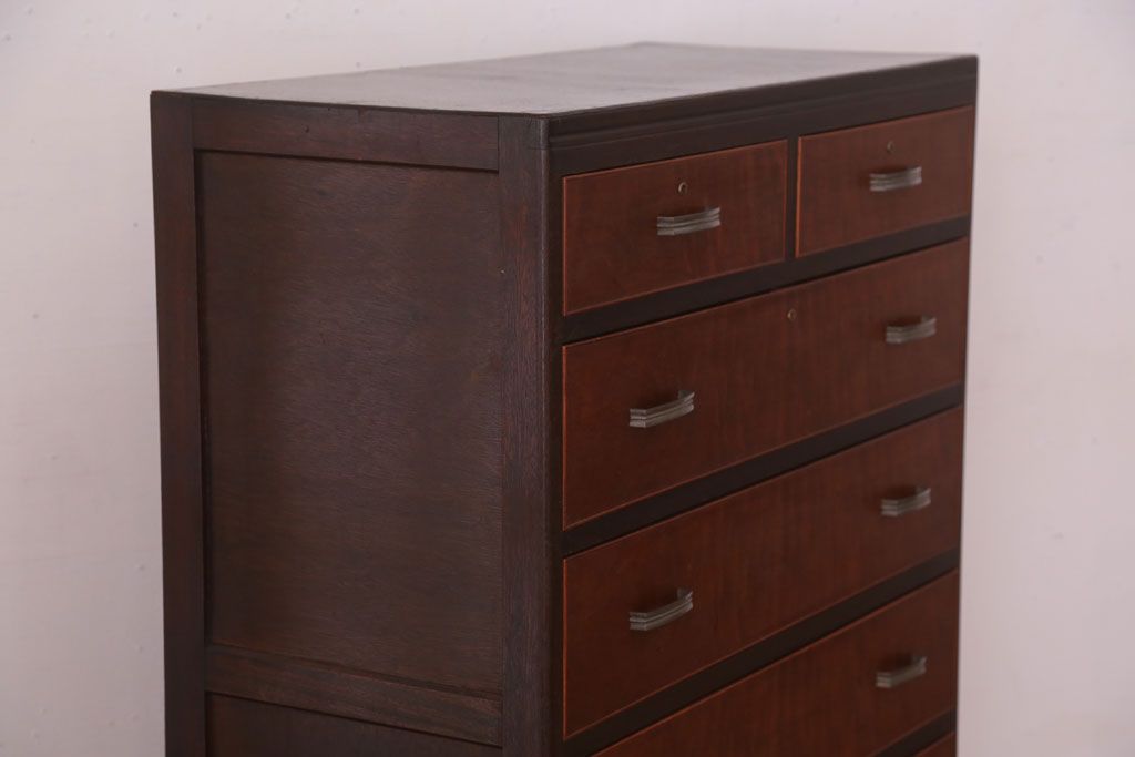 レトロ家具　昭和レトロ　シンプルデザイン!古い木のアンティークチェスト