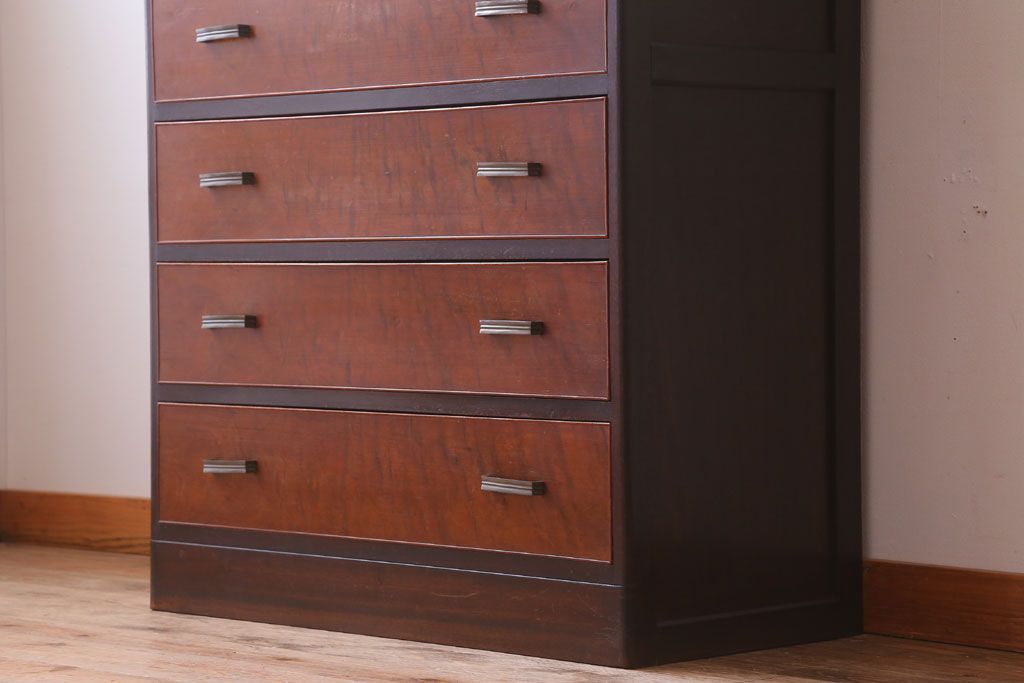 レトロ家具　昭和レトロ　シンプルデザイン!古い木のアンティークチェスト