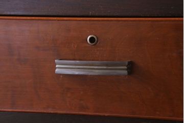 レトロ家具　昭和レトロ　シンプルデザイン!古い木のアンティークチェスト