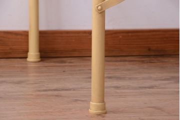 アンティーク家具　アンティークペイント　アイアンフレームの折り畳み式ベッド