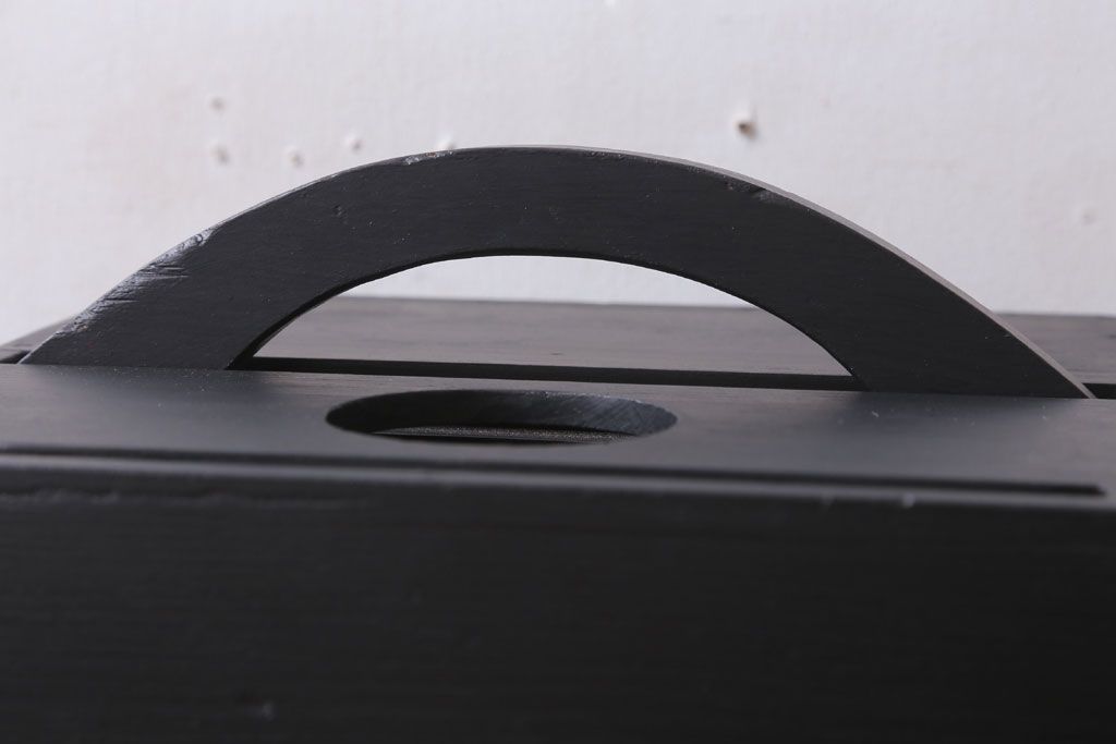 アンティーク雑貨　アンティークペイント　つや消しブラックの有明行灯