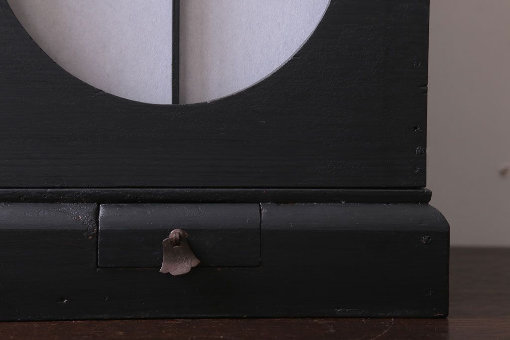 アンティーク雑貨　アンティークペイント　つや消しブラックの有明行灯