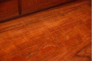 ヴィンテージ家具　北欧ビンテージ　作業台付き!上品なドレッシングチェスト