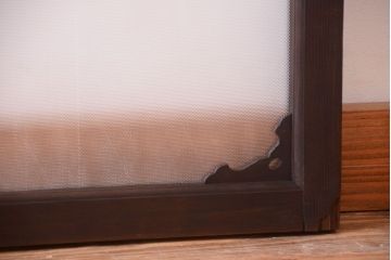 大正ロマン　上品なレトロガラス入りの木製明り取り
