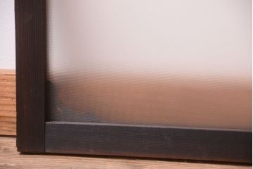 大正ロマン　上品なレトロガラス入りの木製明り取り