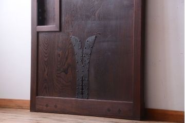 和製アンティーク　玉杢一枚板の総欅蔵戸