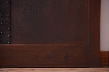 和製アンティーク　玉杢一枚板の総欅蔵戸