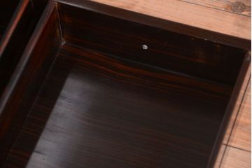 中古　黒檀製!優雅な高級キャビネット(食器棚・収納棚)(定価250万円)