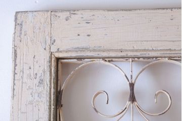 アンティーク　オリジナルペイントのおしゃれなドア