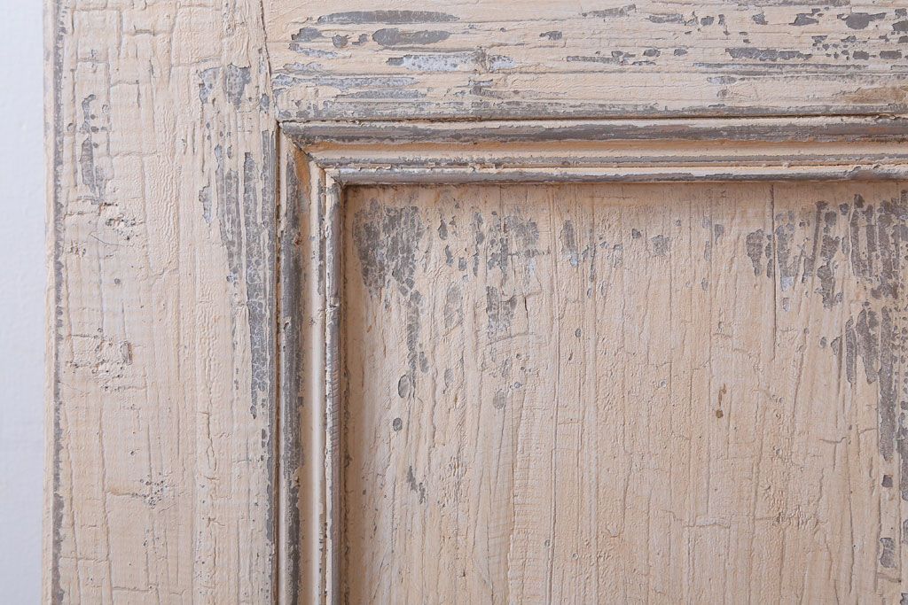 アンティーク　オリジナルペイントのおしゃれなドア