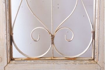 アンティーク　オリジナルペイントのおしゃれなドア