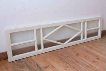 アンティーク　結霜・ダイヤガラス入り!ペイント明り取り