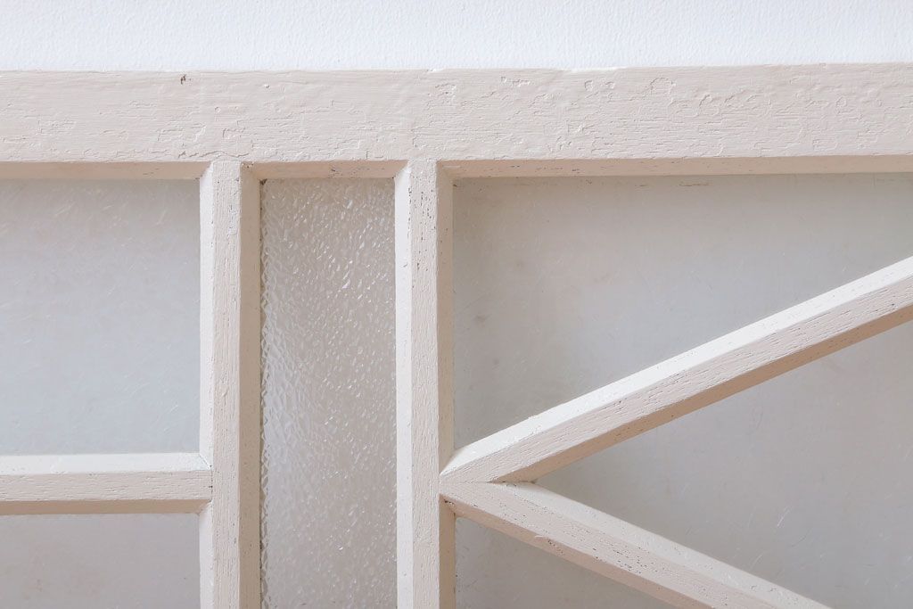 アンティーク　結霜・ダイヤガラス入り!ペイント明り取り