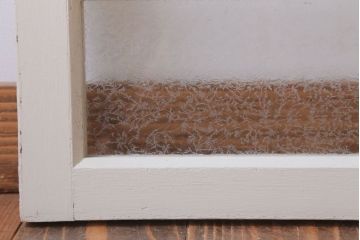 アンティーク　結霜・ダイヤガラス入り!ペイント明り取り