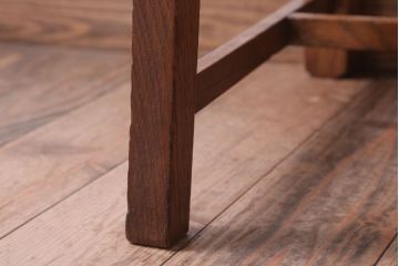 ヴィンテージ家具　イギリスビンテージ　オーク材のダイニングチェア(1)